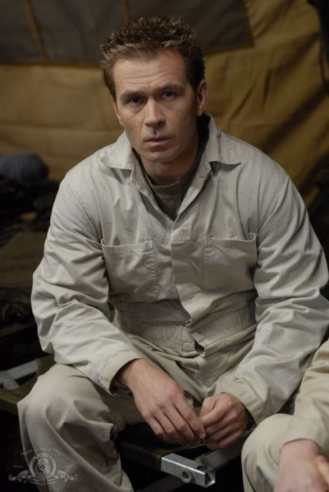 Keywords: connor trinneer, michael